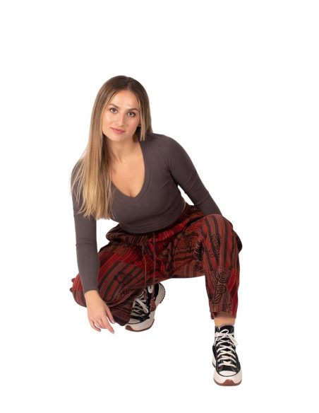Handgefertigte Patchwork-Hippiehose – Warme und dunkle Farben