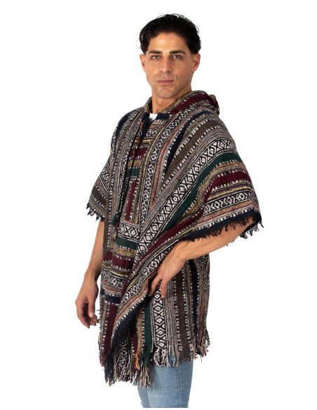 Poncho quadrato unisex fatto a mano con cappuccio e bottoni in legno