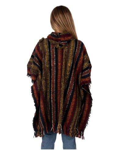 Poncho unissex feito à mão com capuz e detalhes...
