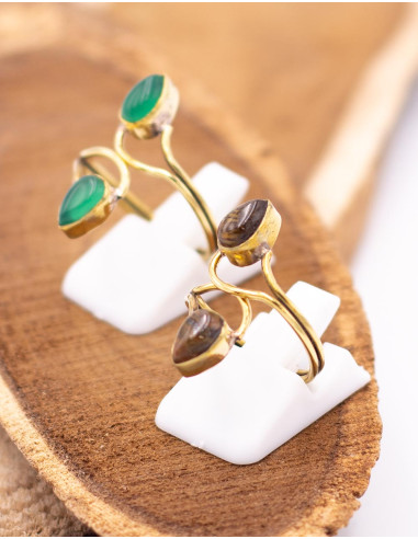 Handcrafted adjustable ring with mineral stones