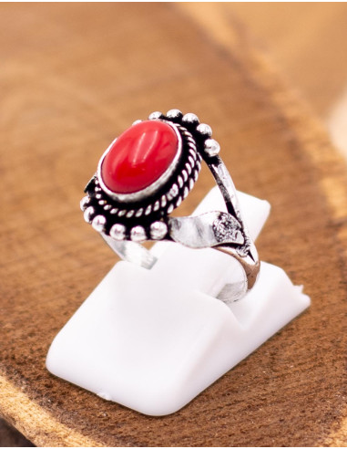 Anel artesanal em prata com pedra mineral