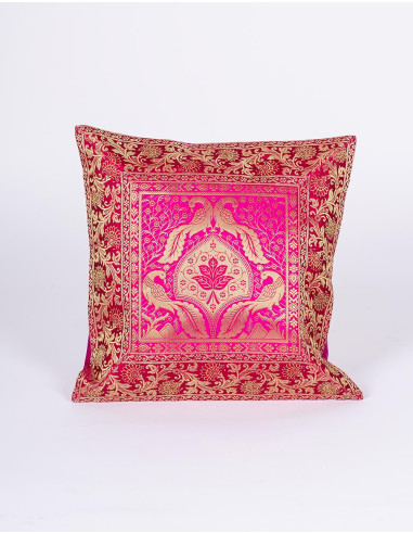 Capa de almofada rosa com pássaros decorativos...