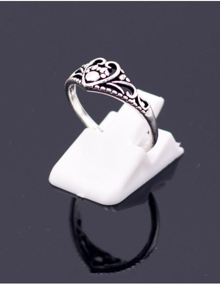 Anello in argento con cuore intagliato – Gioiello indiano fatto a mano