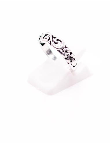 anillo-plateado-espiral-artesanal-india-laton