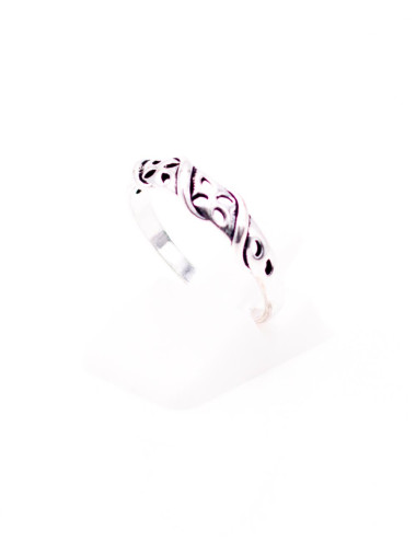 anillo-plateado-calado-floral-artesanal-india