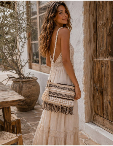 Bolsa transversal boho com franjas e pompons –...