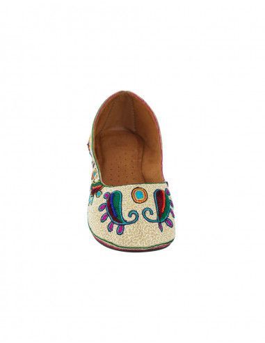 alpargata-original-mujer-bordado-artesanal-único-y-piedras
